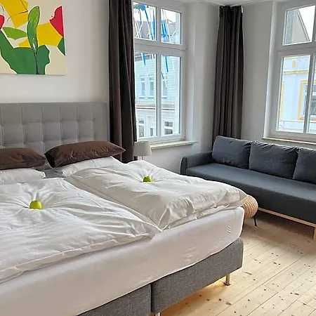 Georg Rass Gaestehaus Hotell *